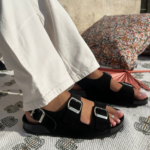 Jeanet – Sandales Femme en Cuir Suède et Boucle Ajustable