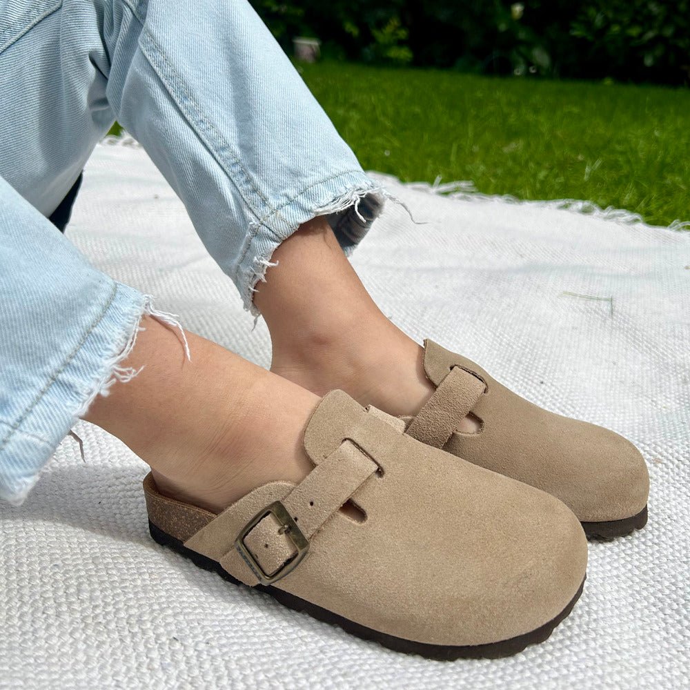 Solal sabot taille 27-35 - Pastelle Boutique27Suede Taupe